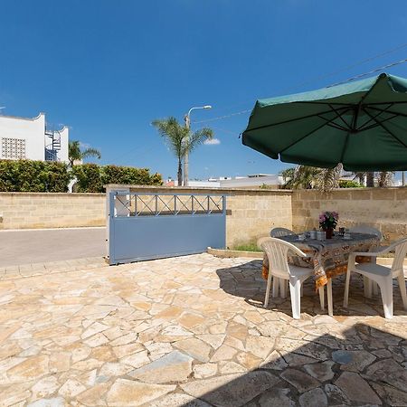 Villino Gemma Celeste By Barbarhouse Torre Lapillo Exterior foto